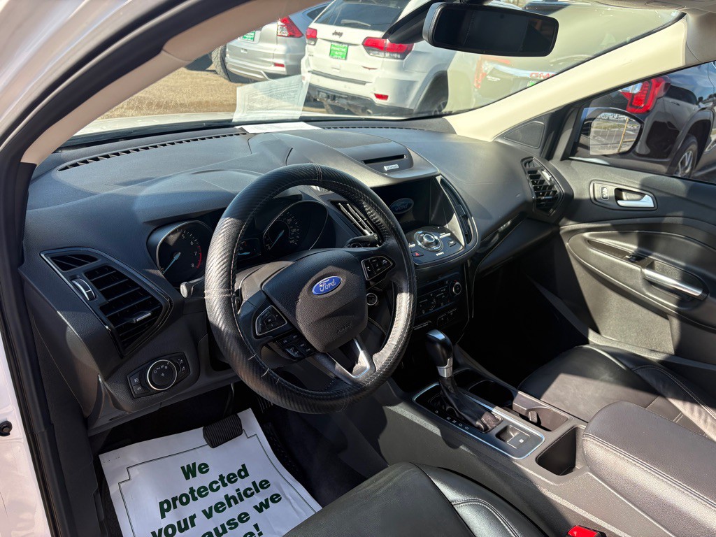 2017 Ford Escape Image 9