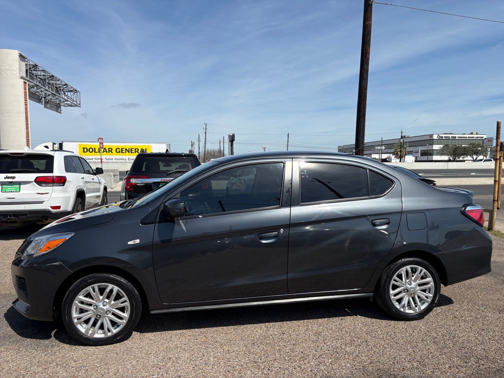 2024 Mitsubishi Mirage Image 1