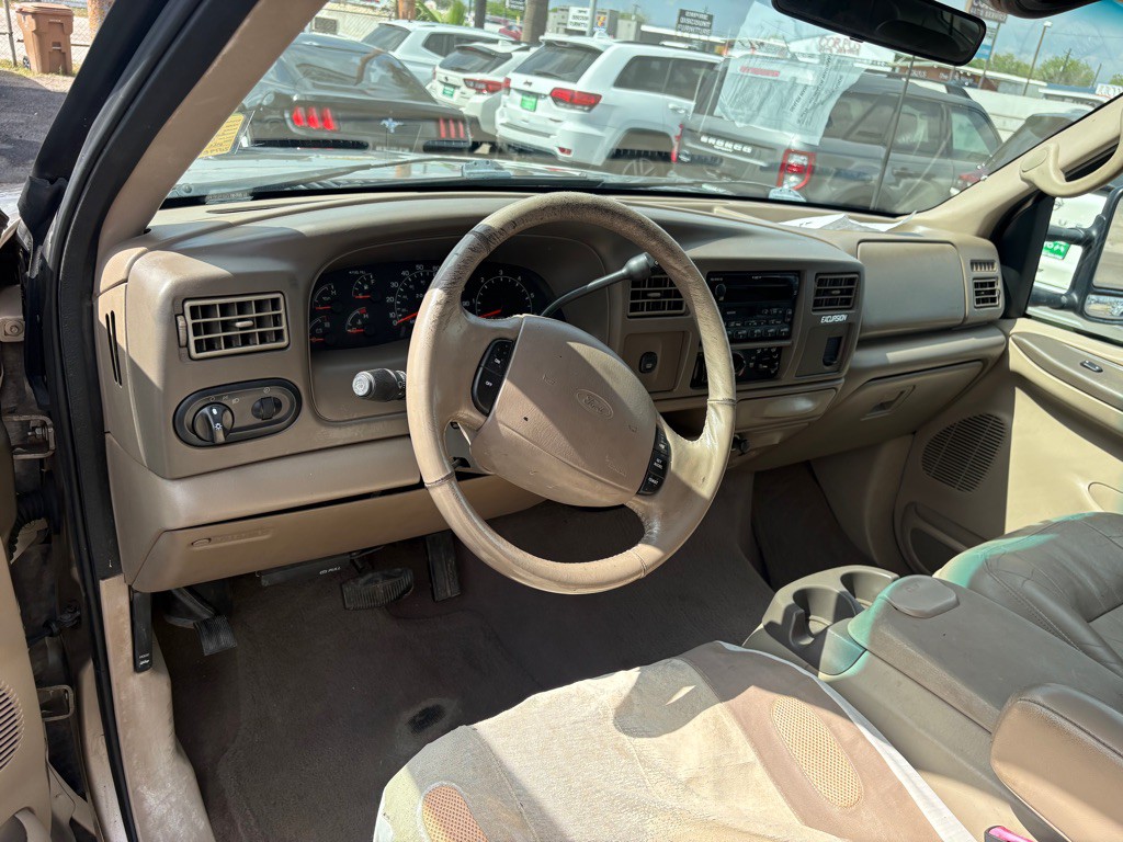 2000 Ford Excursion Image 8