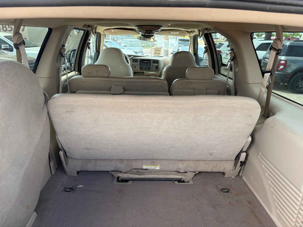 2000 Ford Excursion Image 14