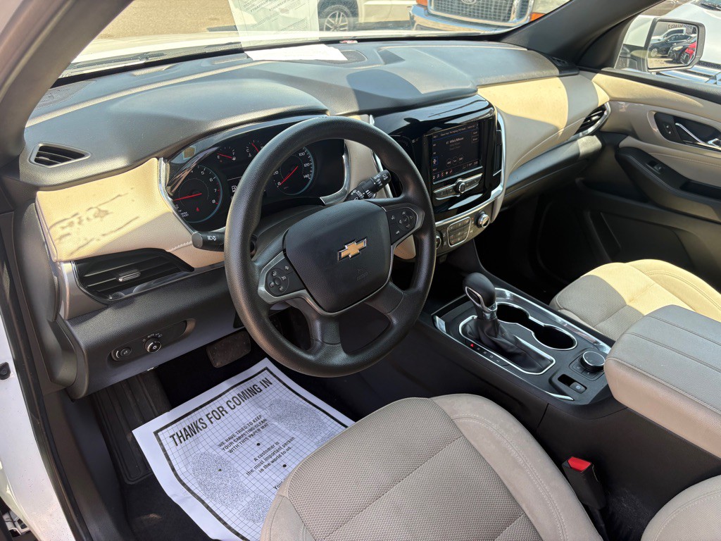 2023 Chevrolet Traverse Image 8