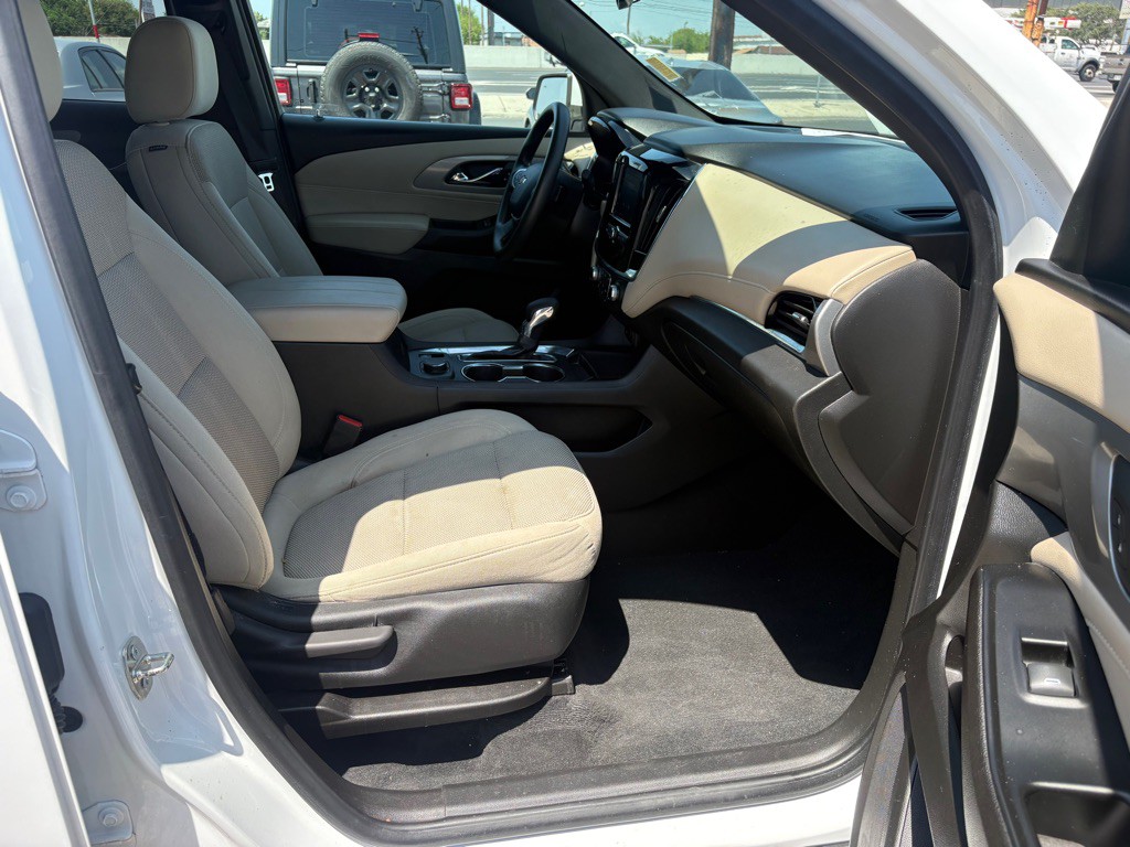 2023 Chevrolet Traverse Image 9