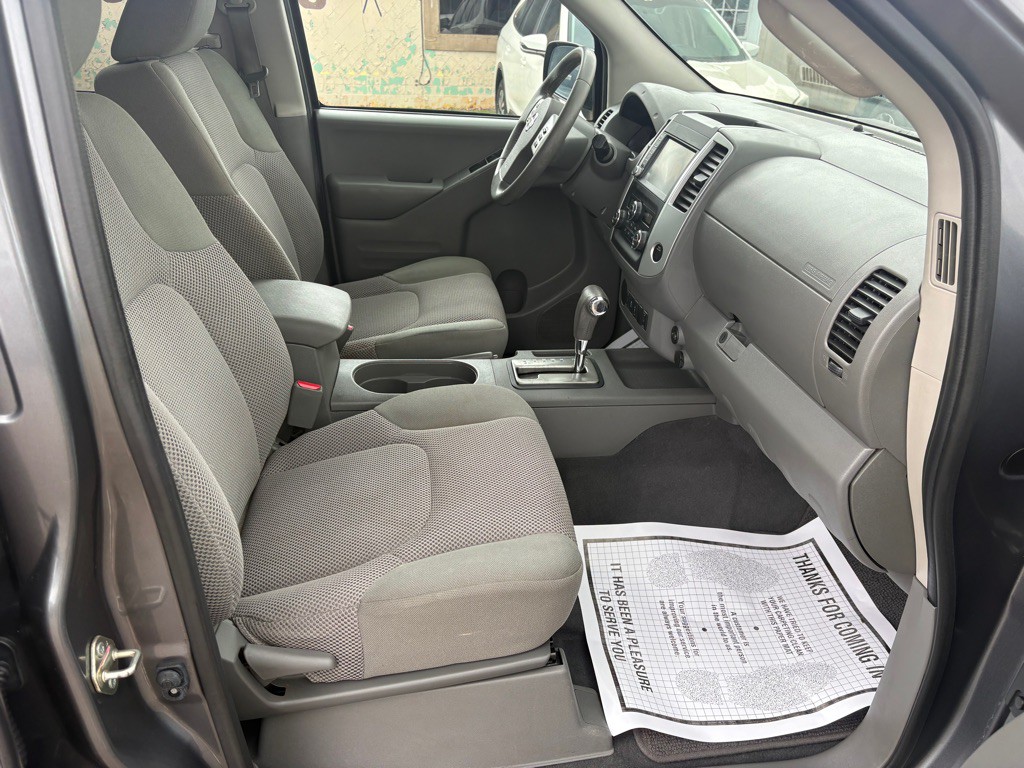 2019 Nissan Frontier Image 11