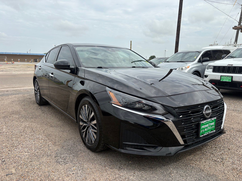 2023 Nissan Altima Image 4