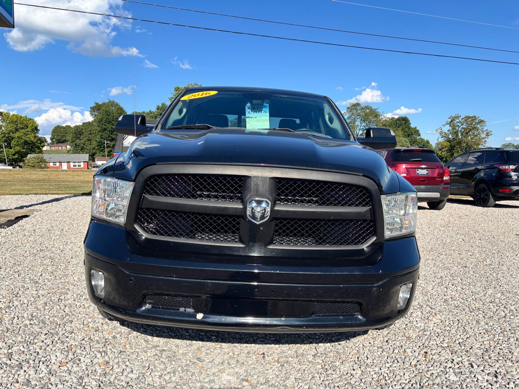 2016 RAM 1500 Image 3