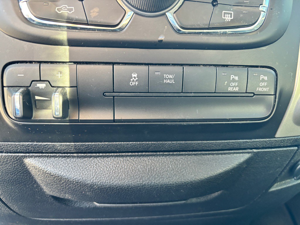 2016 RAM 1500 Image 21
