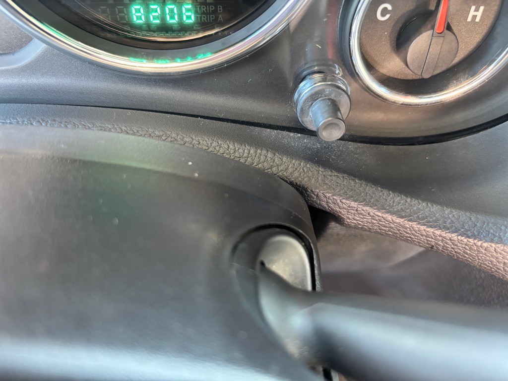2012 Jeep Wrangler Image 20