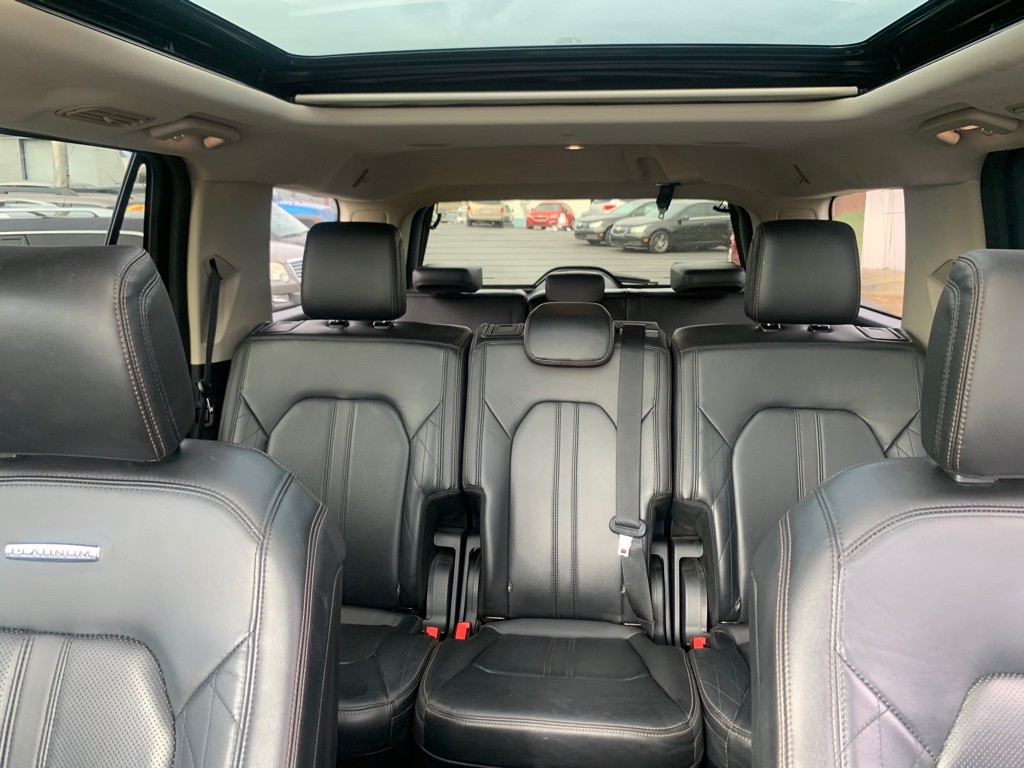 2018 Ford Expedition Image 32