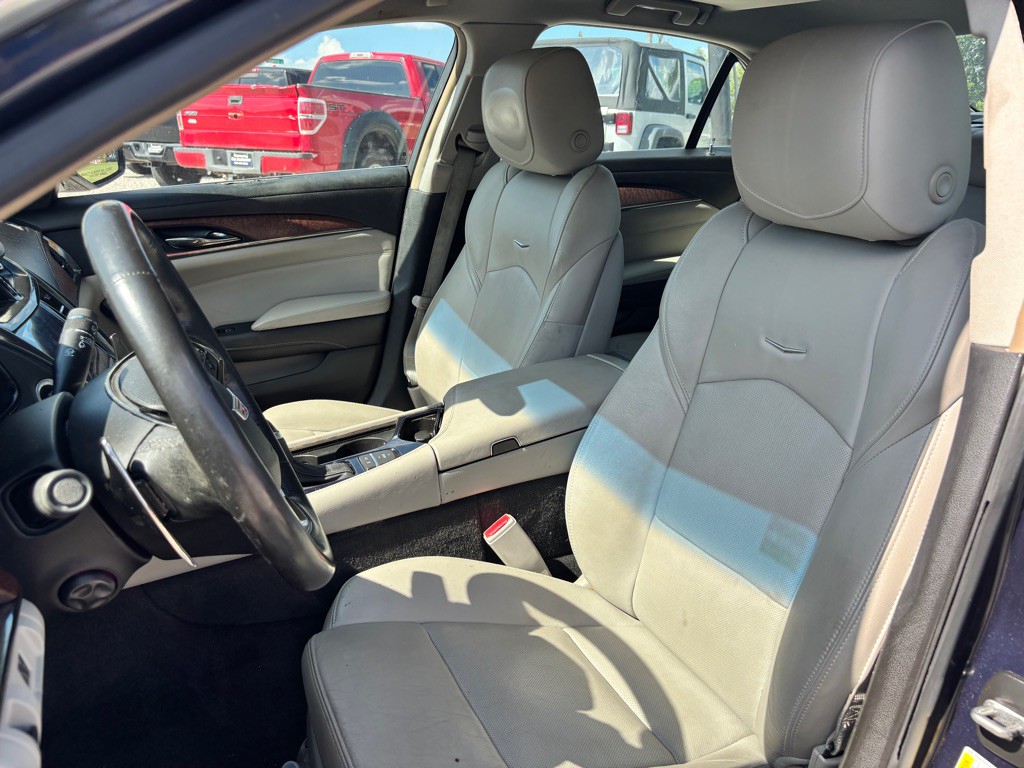 2016 Cadillac CTS Image 12