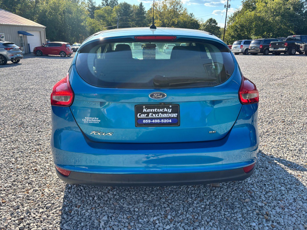 2017 Ford Focus Image 8