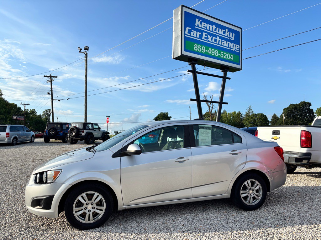 2015 Chevrolet Sonic Image 14