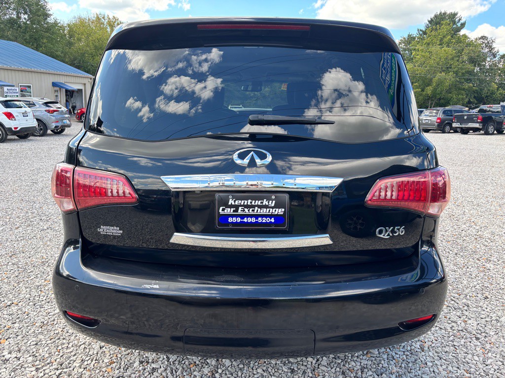 2011 INFINITI QX56 Image 7