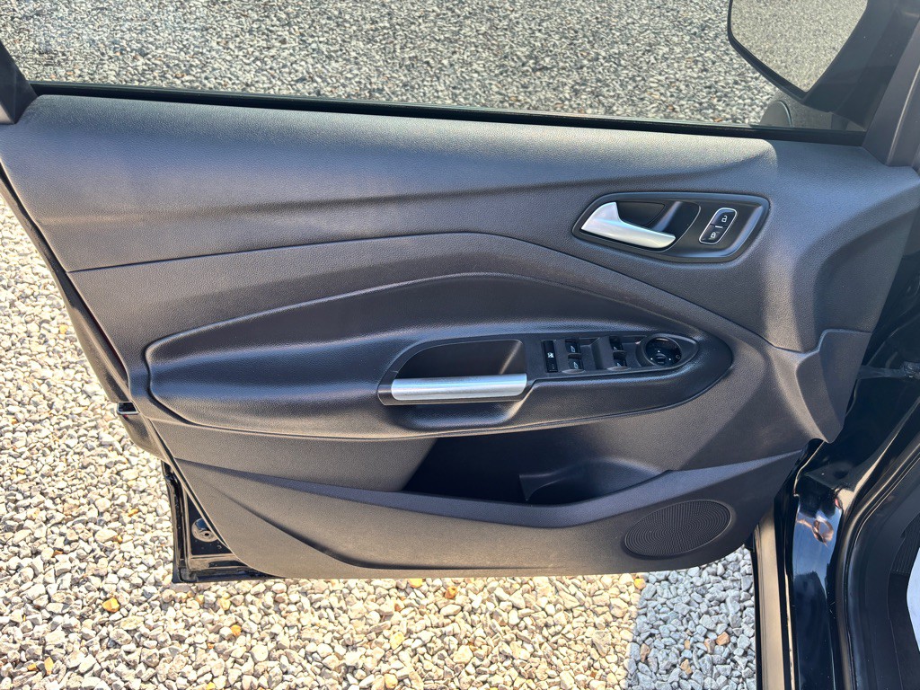 2018 Ford Escape Image 12