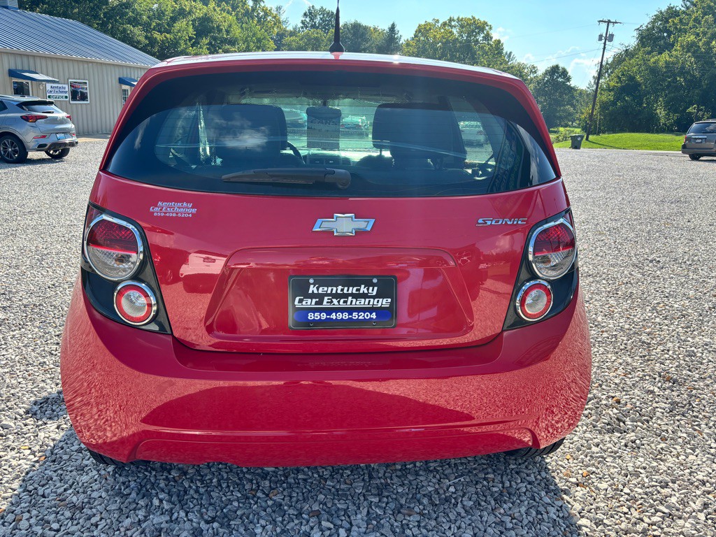 2014 Chevrolet Sonic Image 7