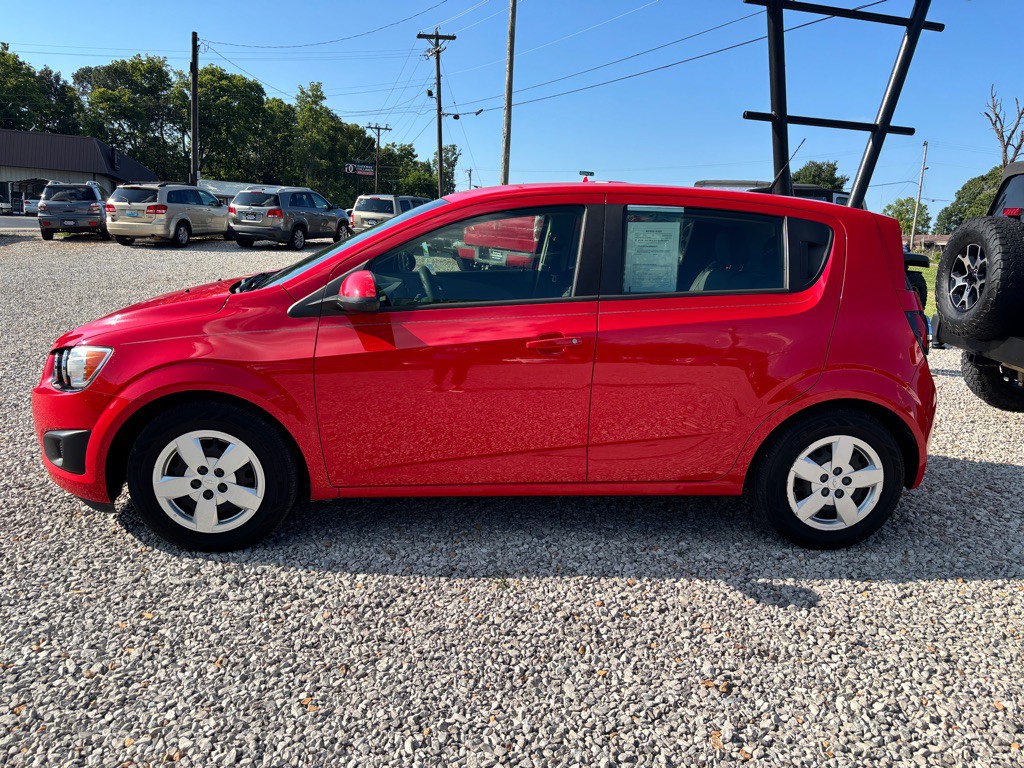 2014 Chevrolet Sonic Image 9