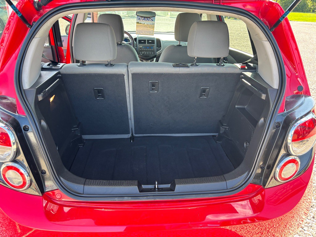 2014 Chevrolet Sonic Image 10