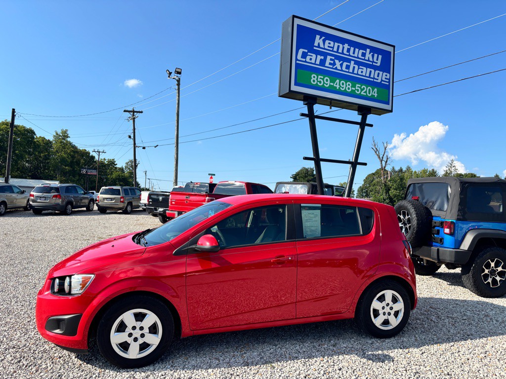 2014 Chevrolet Sonic Image 17