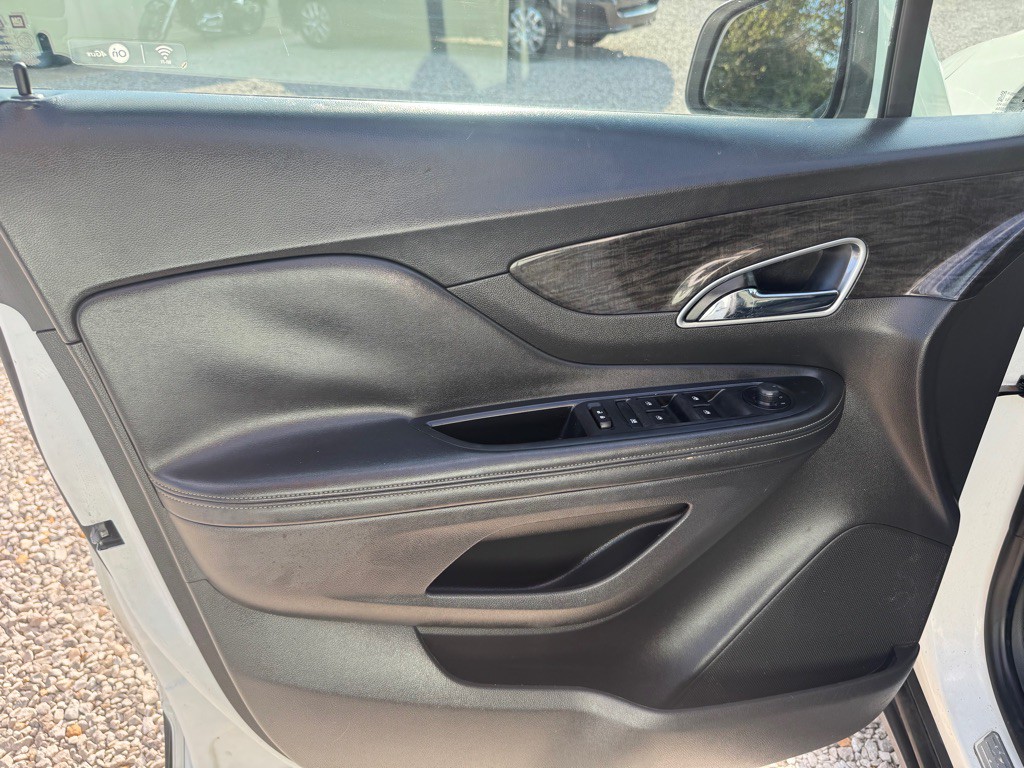 2016 Buick Enclave Image 12