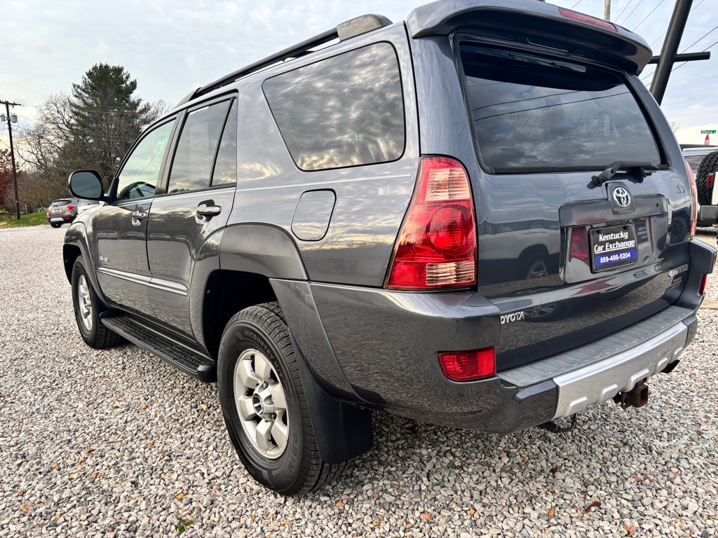2003 Toyota 4Runner Image 8
