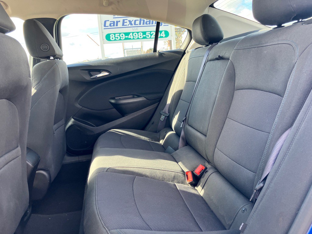 2017 Chevrolet Cruze Image 11