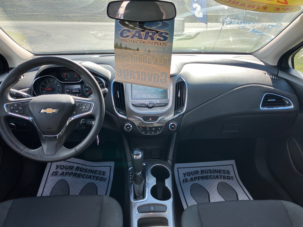 2017 Chevrolet Cruze Image 12