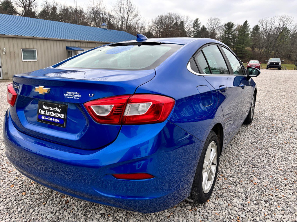 2017 Chevrolet Cruze Image 7