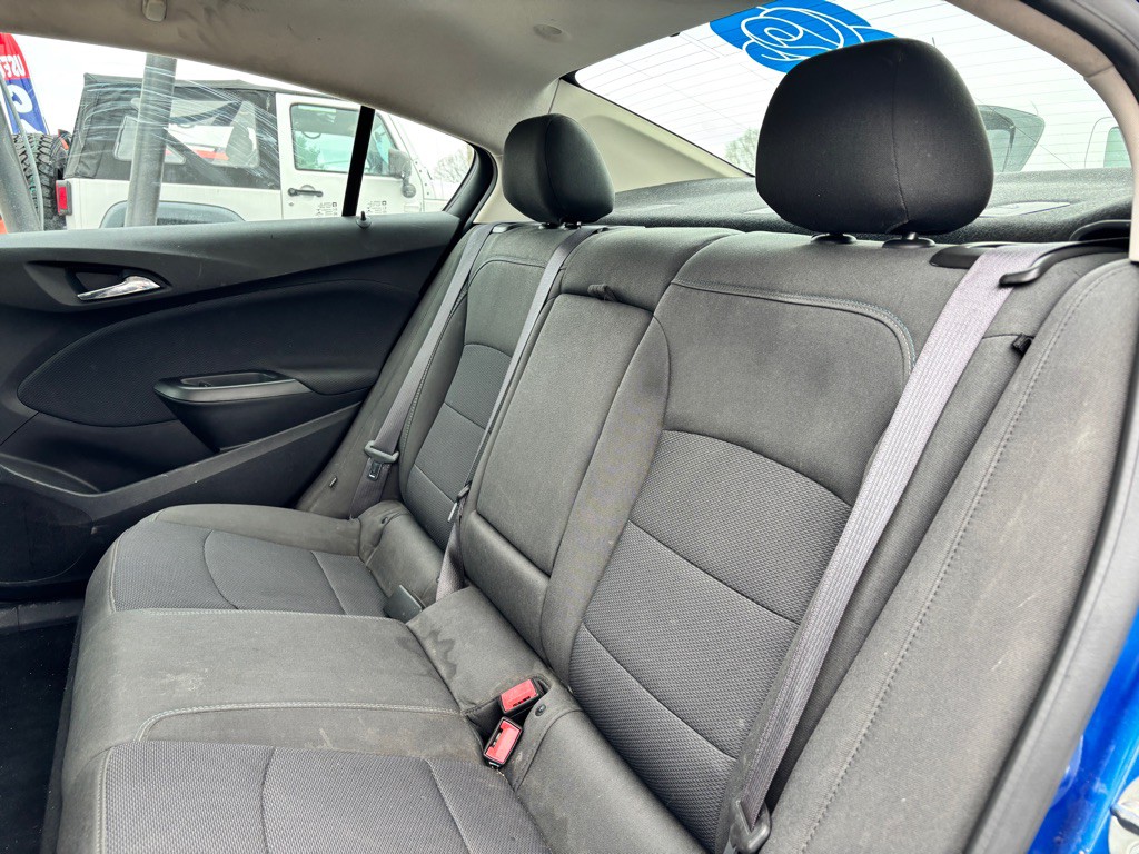 2017 Chevrolet Cruze Image 13