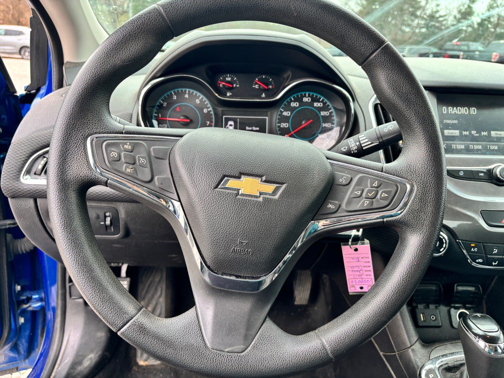 2017 Chevrolet Cruze Image 17