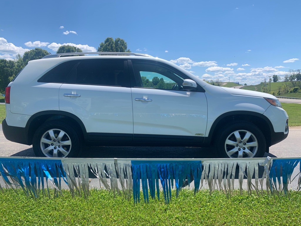 2011 Kia Sorento Image 8