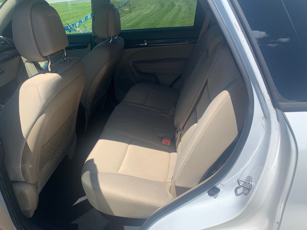 2011 Kia Sorento Image 14