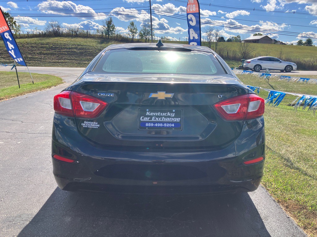 2016 Chevrolet Cruze Image 7