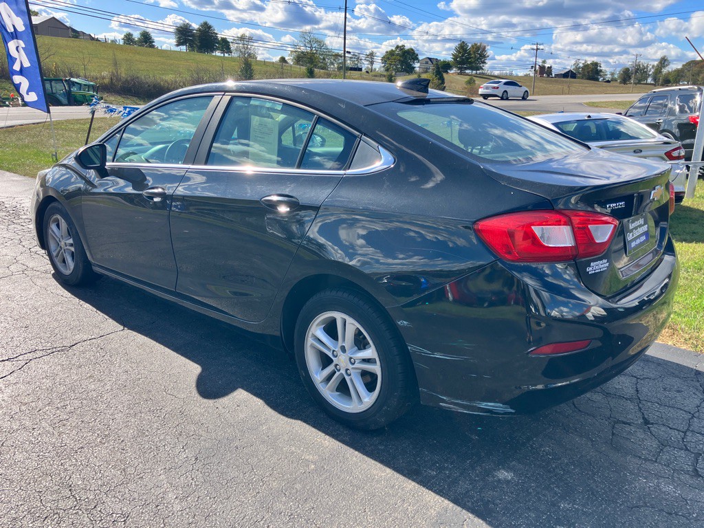 2016 Chevrolet Cruze Image 8