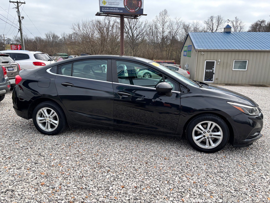 2016 Chevrolet Cruze Image 6