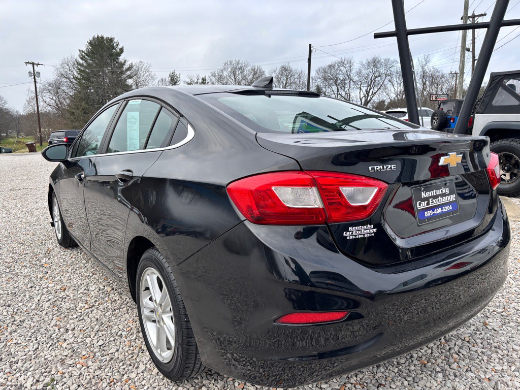 2016 Chevrolet Cruze Image 9