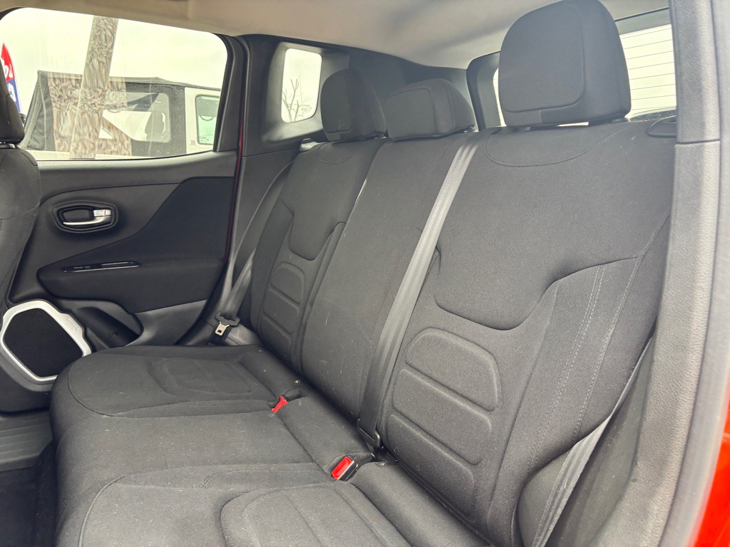 2019 Jeep Renegade Image 13