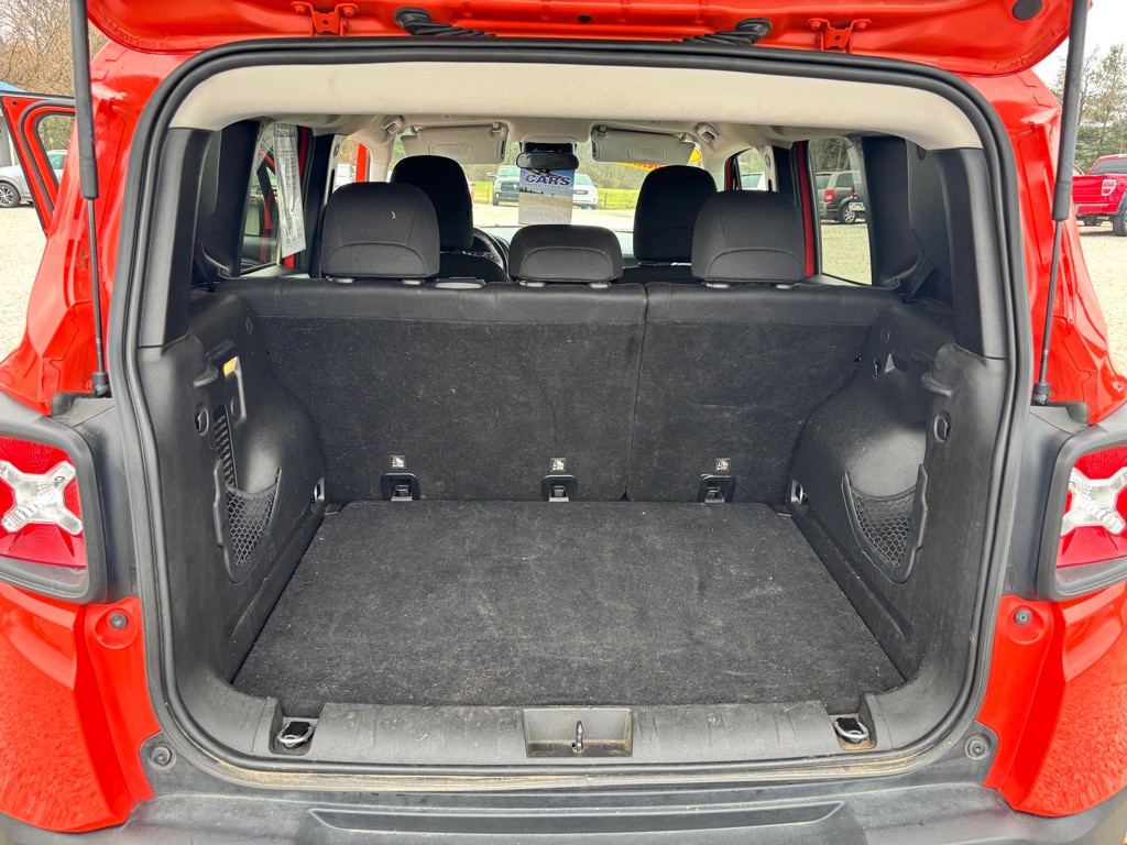 2019 Jeep Renegade Image 15