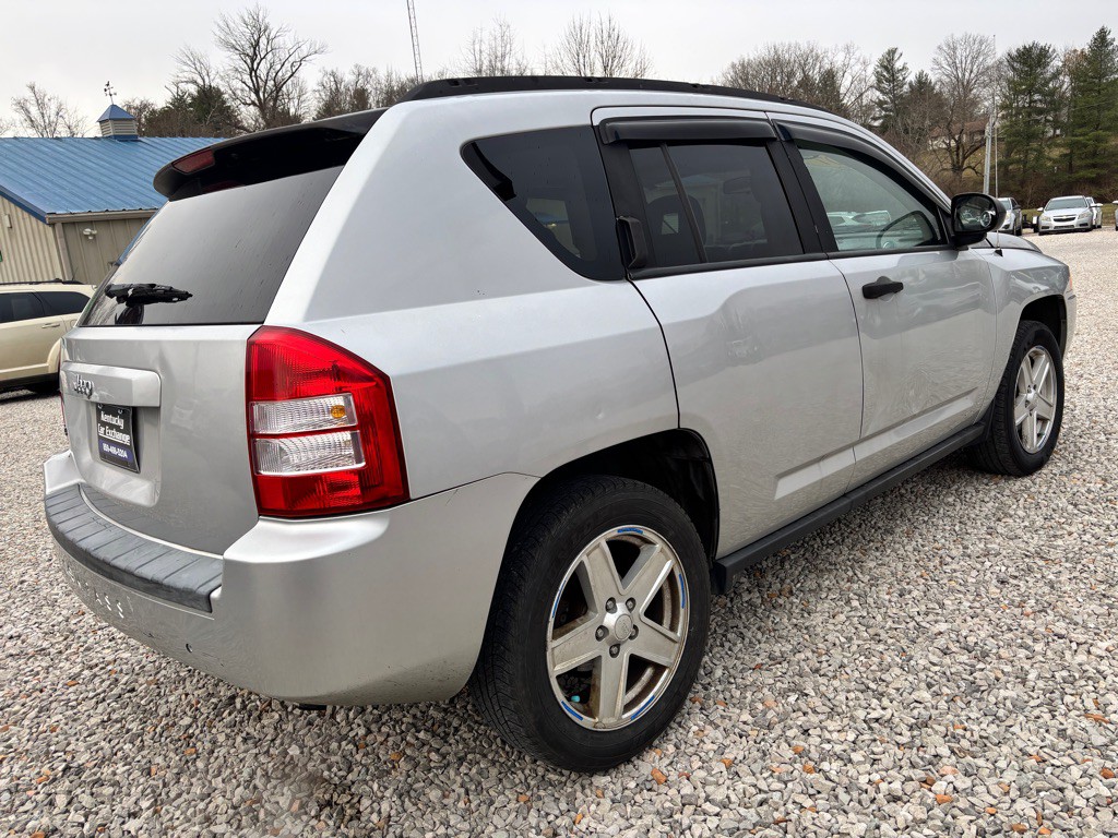 2007 Jeep Compass Image 7