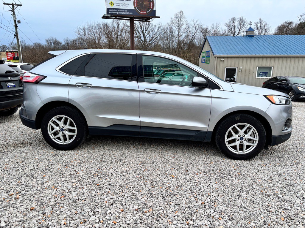 2022 Ford Edge Image 6