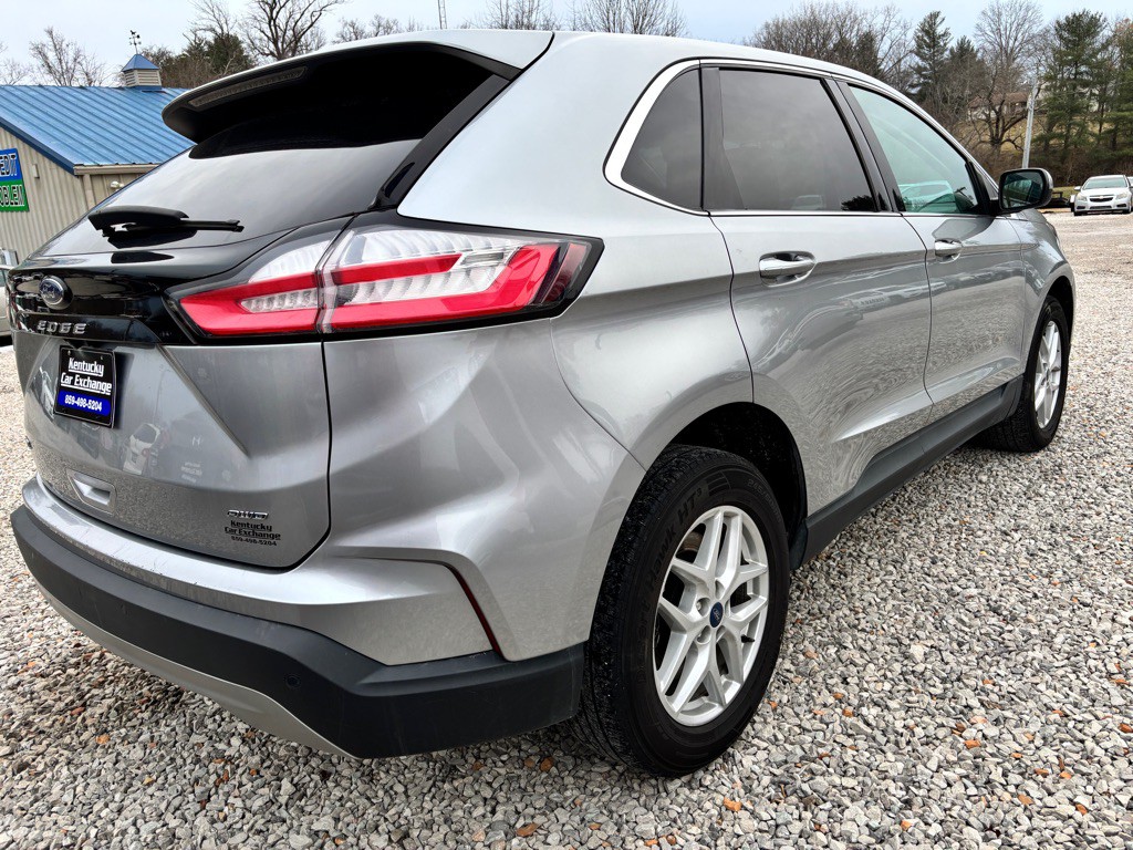 2022 Ford Edge Image 7