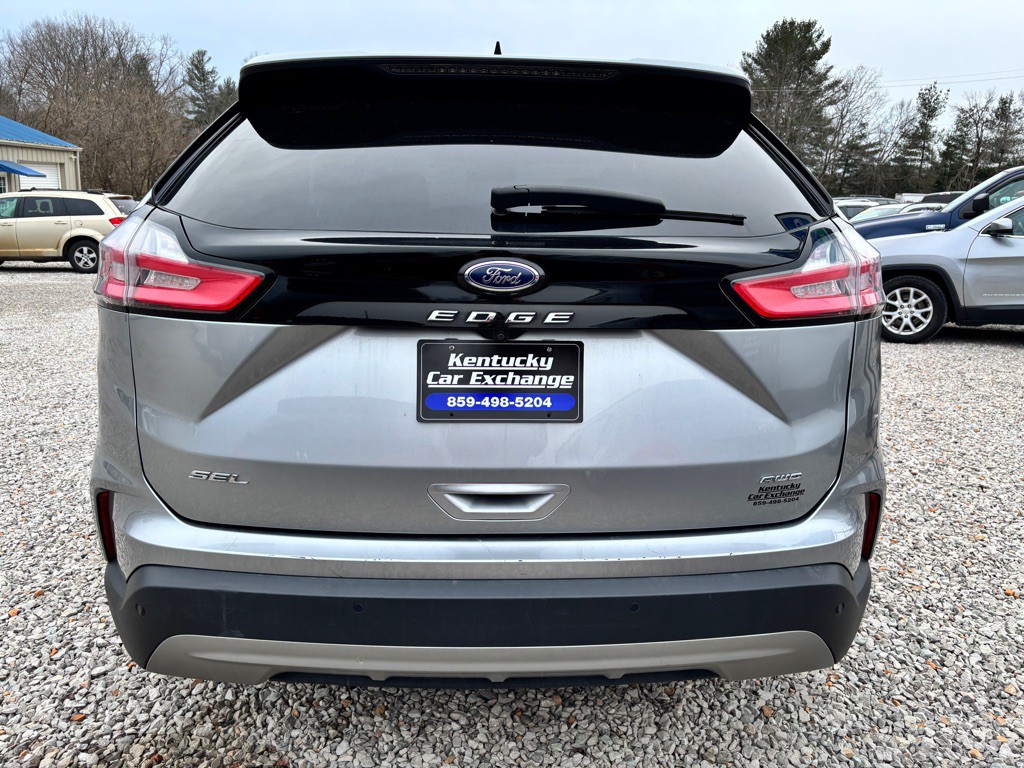 2022 Ford Edge Image 8