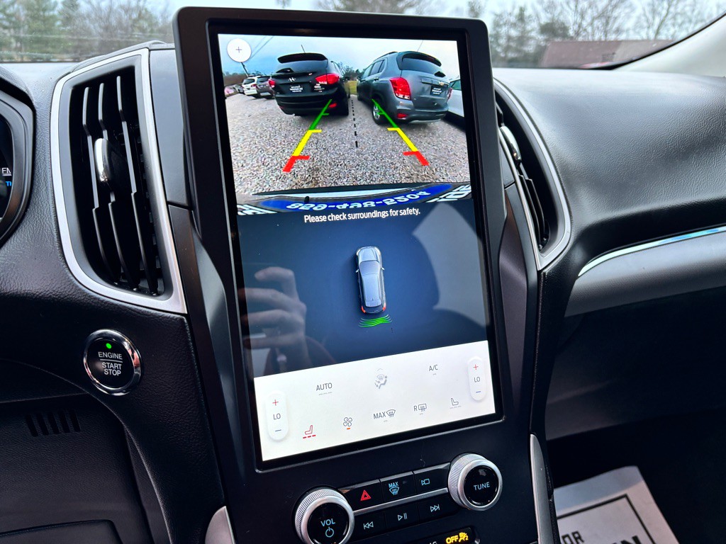 2022 Ford Edge Image 19