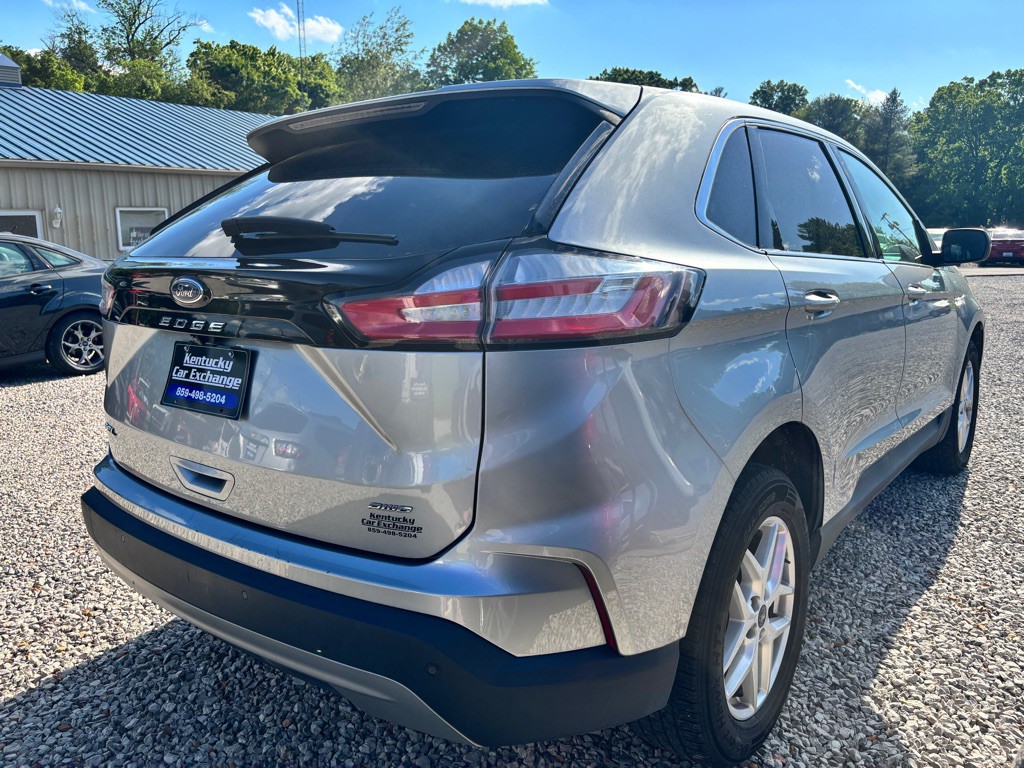 2022 Ford Edge Image 7