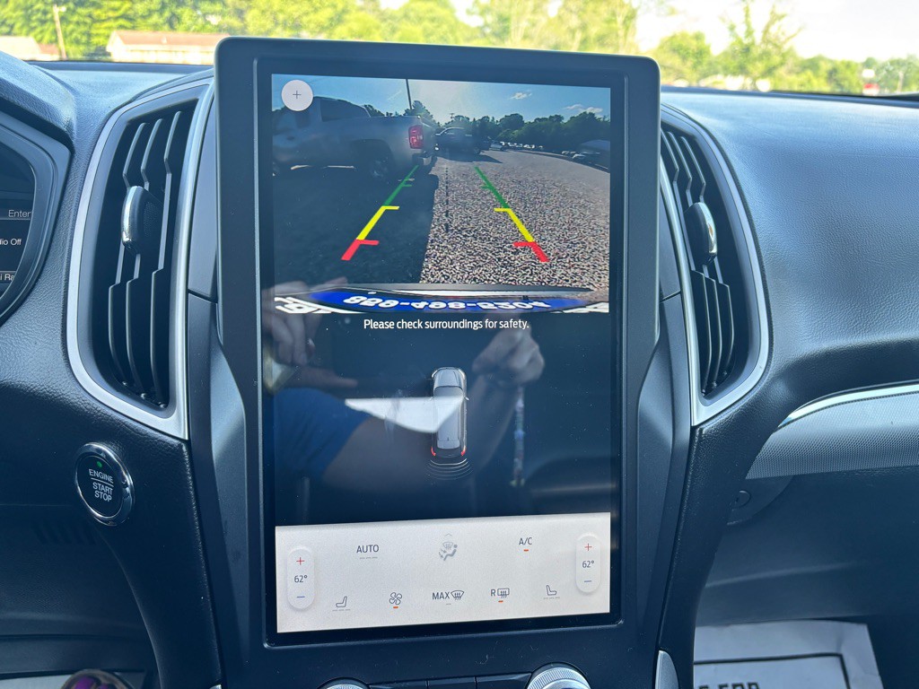 2022 Ford Edge Image 18