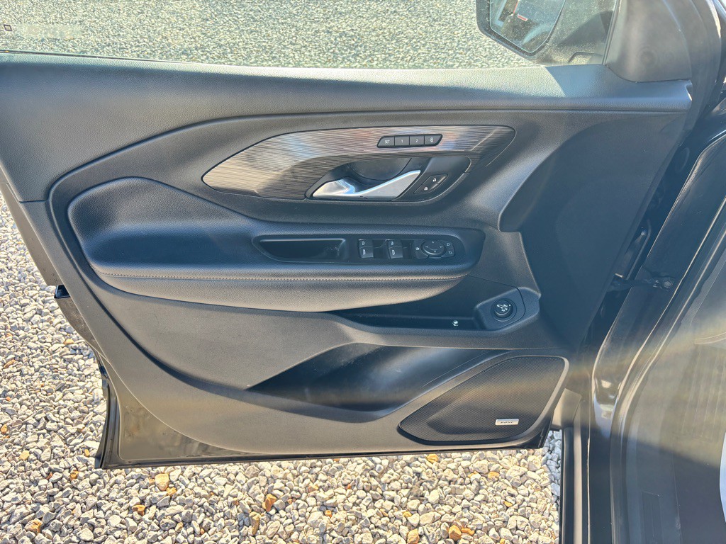 2021 GMC Terrain Image 9