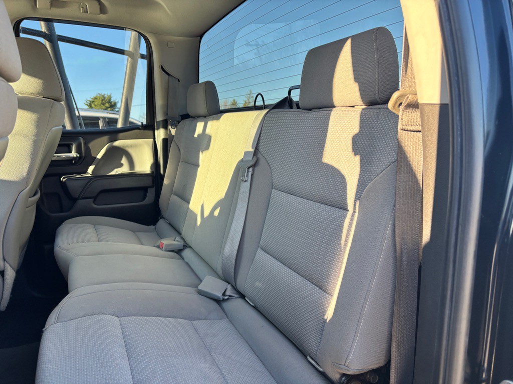 2015 Chevrolet Silverado 1500 Image 10