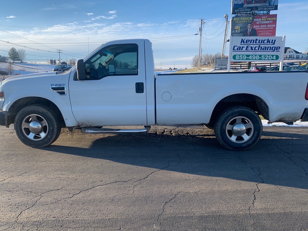 2009 Ford F-250 Image 1
