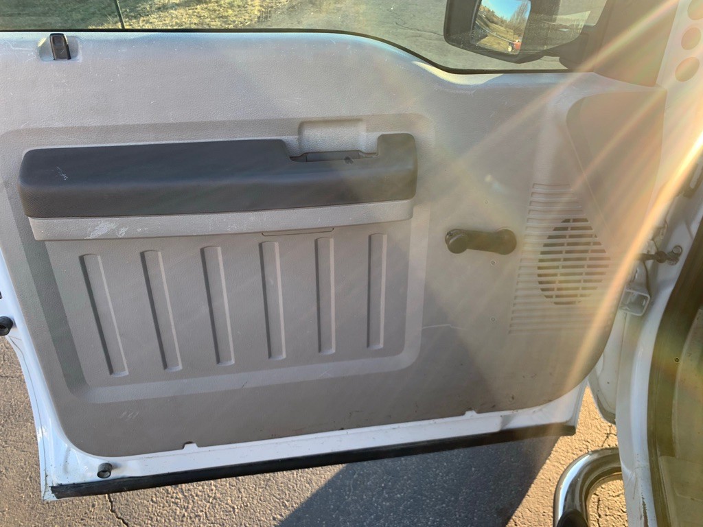 2009 Ford F-250 Image 16