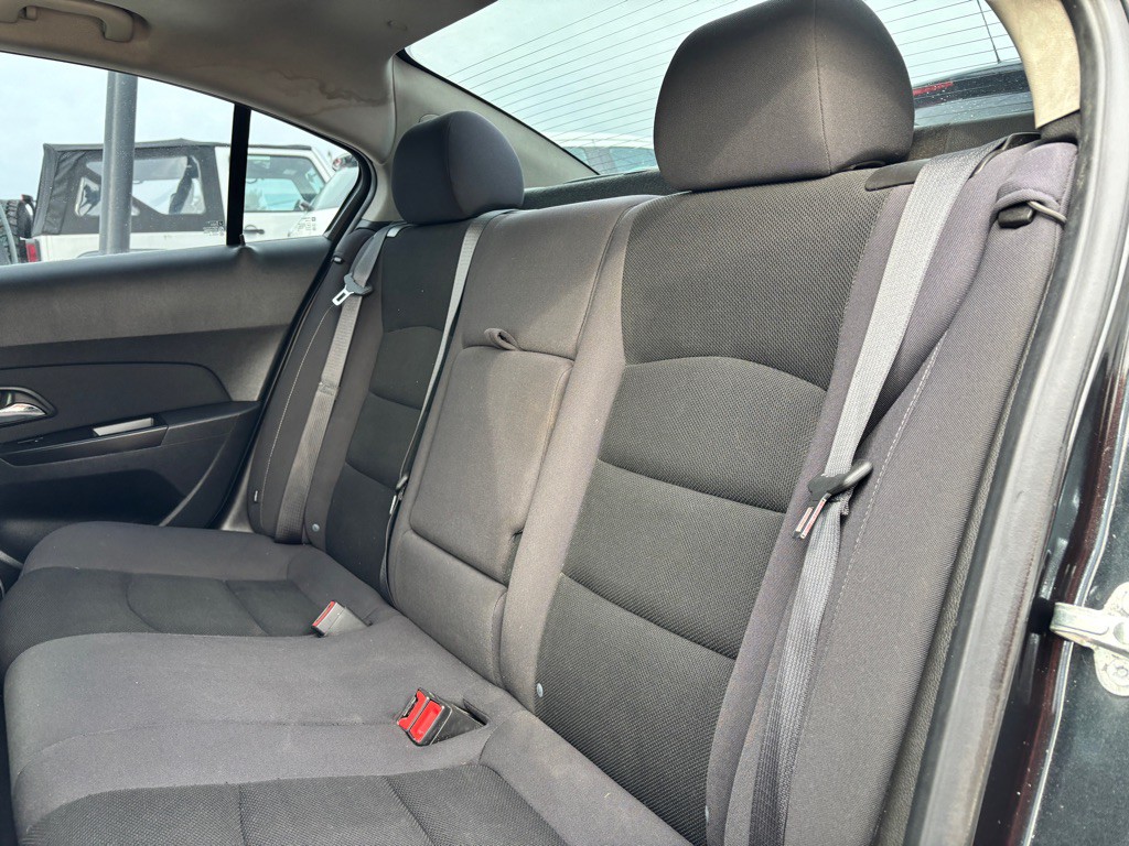 2013 Chevrolet Cruze Image 13