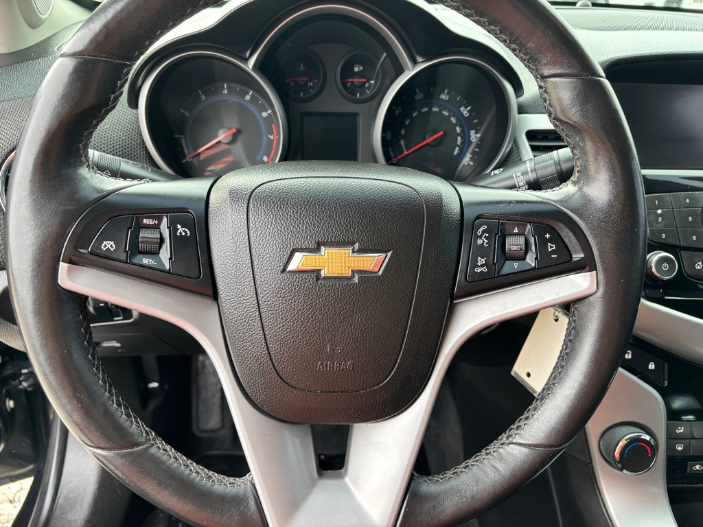 2013 Chevrolet Cruze Image 16