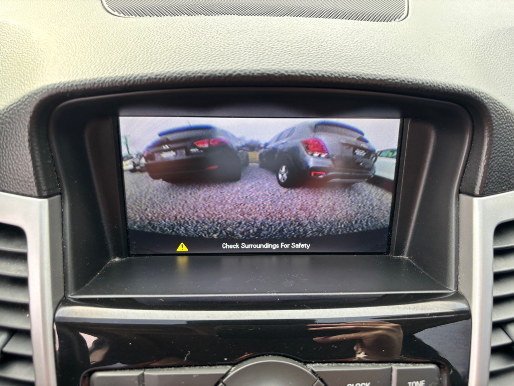 2013 Chevrolet Cruze Image 18